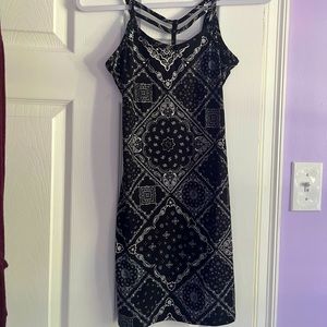Bodycon Patterned Dress